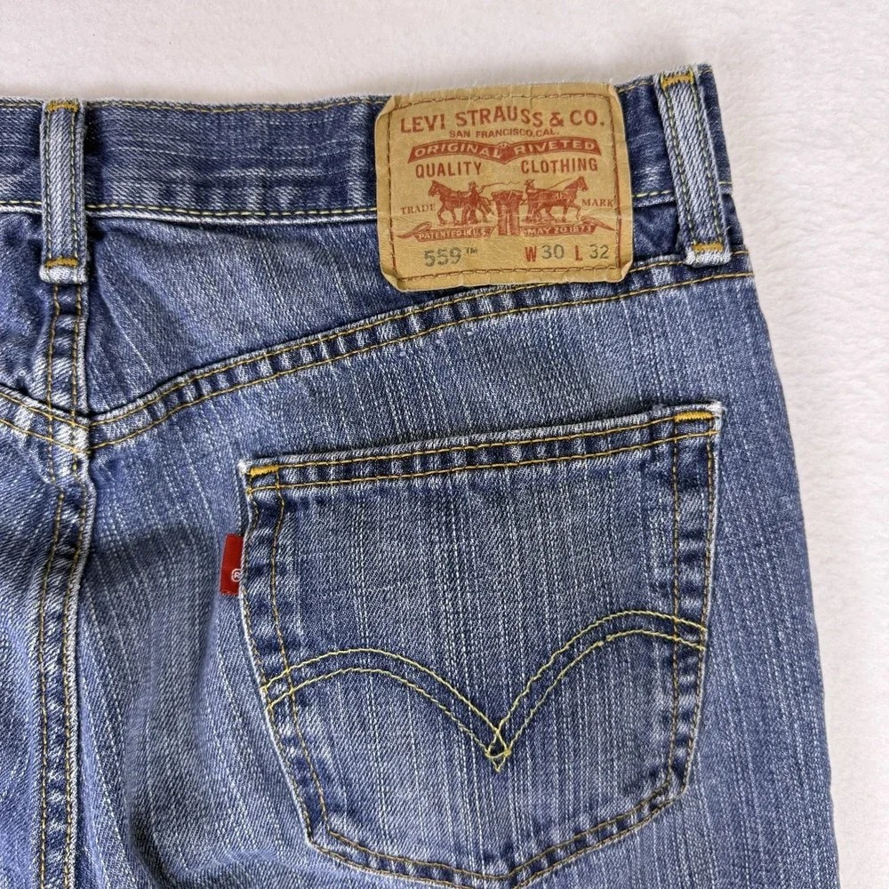 Levi's 559 Relaxed‎ Straight Fit Mens Jeans 30x32 Blue Medium Wash Denim Y2K
